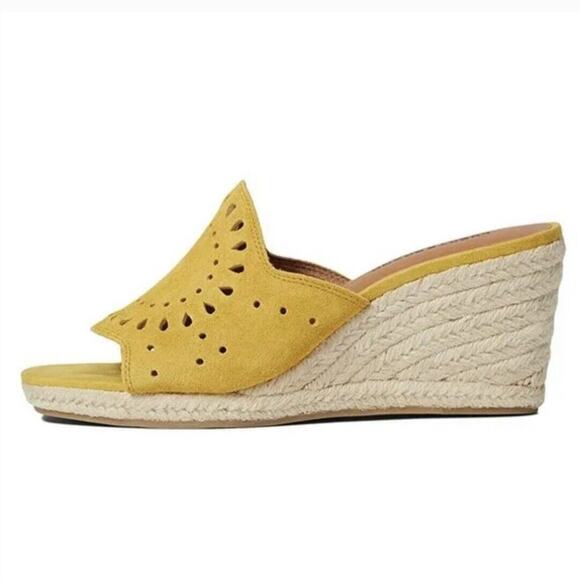 Lucky Brand Mindiya Yellow Mimosa Oiled Suede Espadrilles Wedges NIB Size 9 - Picture 2 of 9